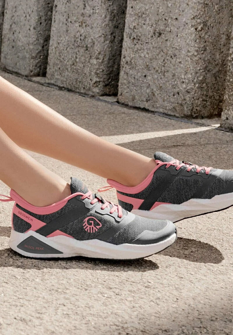 Giesswein PEAK - Laufschuh Stabilität - Pink/grey 4 Giesswein PEAK - Laufschuh Stabilität - Pink/grey – Bild 2